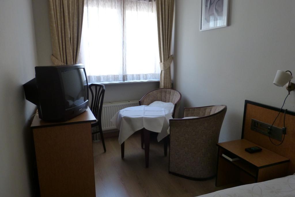 Hotel Des Zouaves Коксейде Номер фото